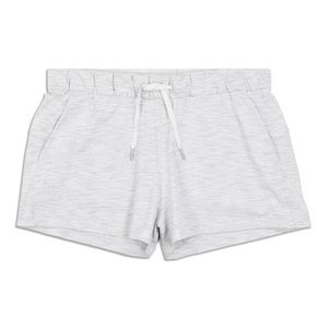 LULULEMON ON THE FLY SHORTS SIZE TEN 10 Wee Are From Space Nimbus Battleship